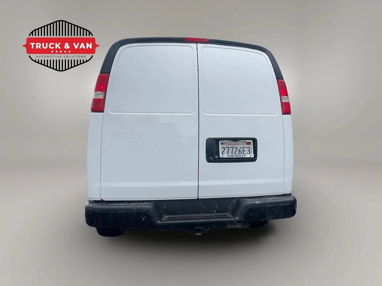 Used 2021 Chevrolet Express 2500 w/ Driver Convenience Package RWD image 5