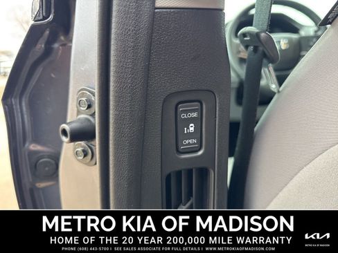 Used 2019 Honda Odyssey EX image 25