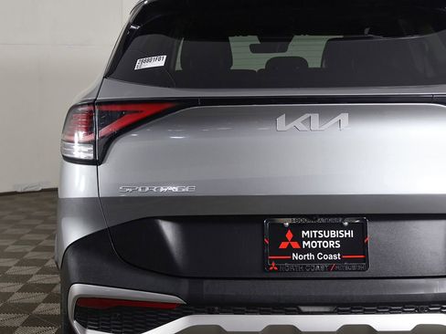 Used 2024 Kia Sportage EX image 15