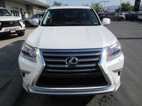 Used 2017 Lexus GX 460 Premium AWD/4WD image 14