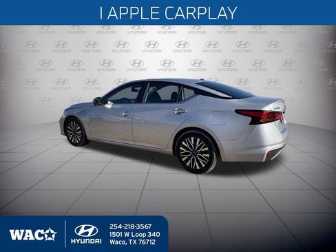 Used 2023 Nissan Altima 2.5 SV image 5