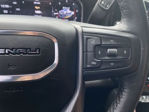 Used 2024 GMC Sierra 3500 Denali Ultimate AWD/4WD image 21