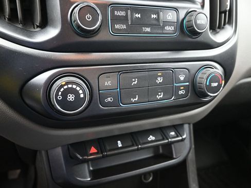 Used 2015 Chevrolet Colorado W/T w/ WT Convenience Package image 16