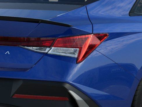 New 2025 Hyundai Elantra Sport image 10