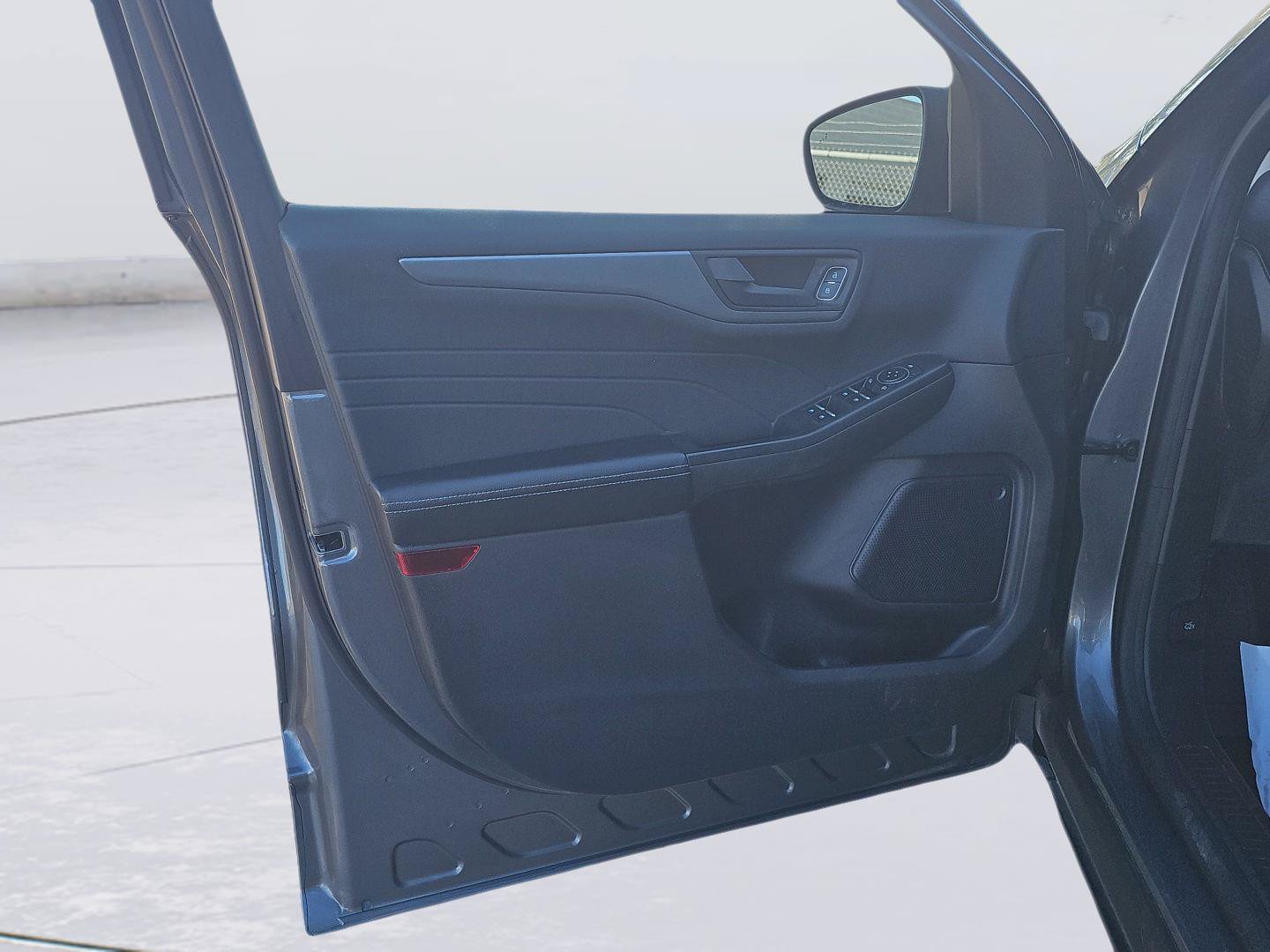 Used 2023 Ford Escape Active w/ Cold Weather Package FWD image 12