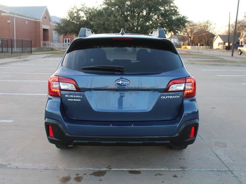 Used 2019 Subaru Outback 2.5i Limited image 12