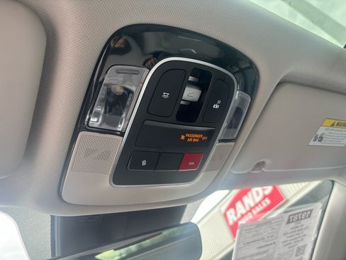 Used 2023 Hyundai Tucson Limited image 26