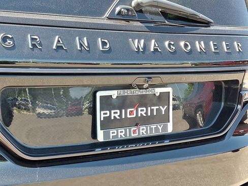Used 2024 Jeep Grand Wagoneer L Series II w/ Quick Order Packagew 28T AWD/4WD image 30