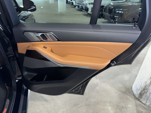 Certified 2023 BMW X5 sDrive40i image 11