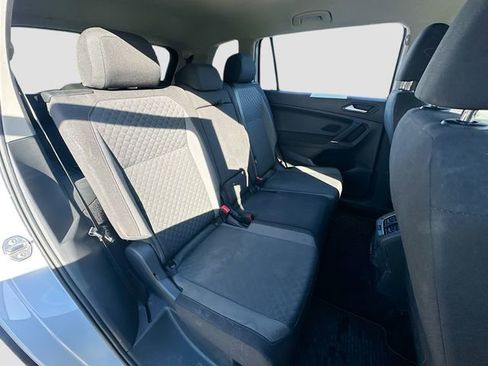 Used 2018 Volkswagen Tiguan S w/ 3rd Row Seat Package image 25