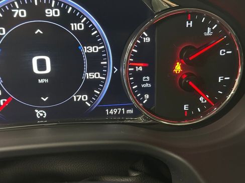 Certified 2023 GMC Acadia SLT w/ Technology Package image 11