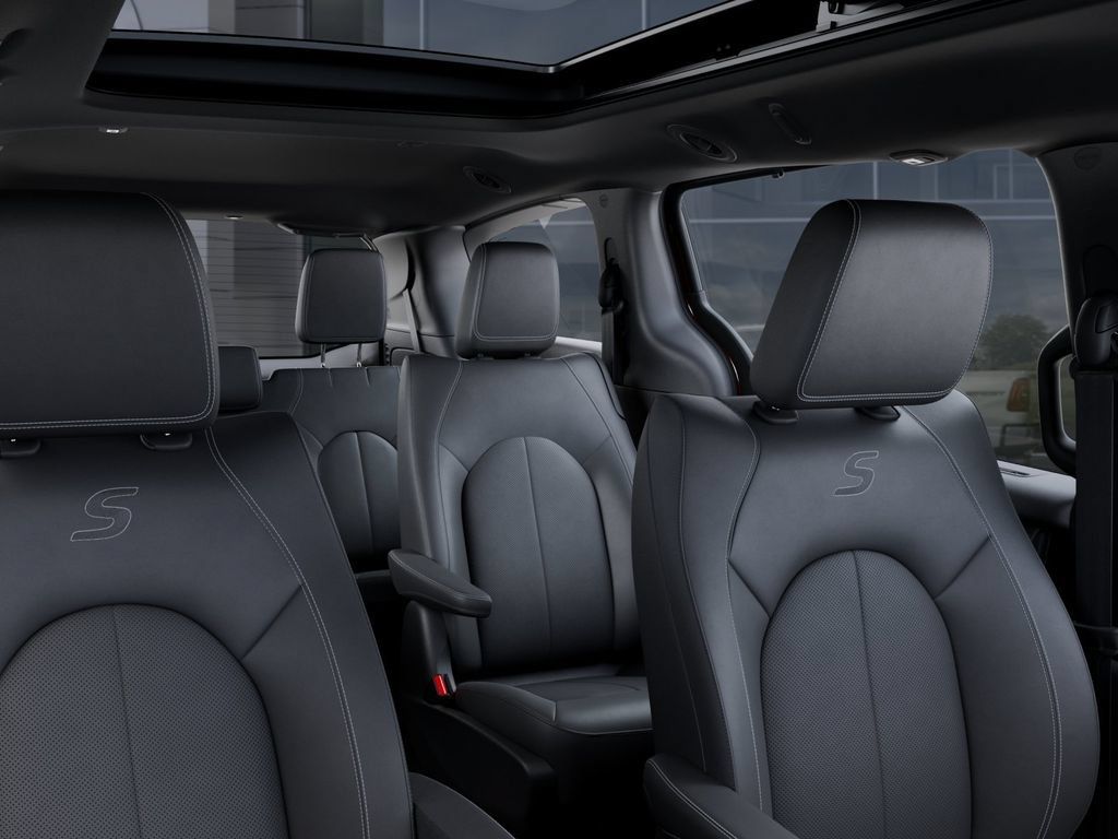 New 2026 Chrysler Pacifica Select w/ S Appearance Package FWD image 26