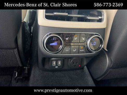 Used 2023 Genesis GV70 3.5T Sport w/ Sport Prestige Package AWD/4WD image 17
