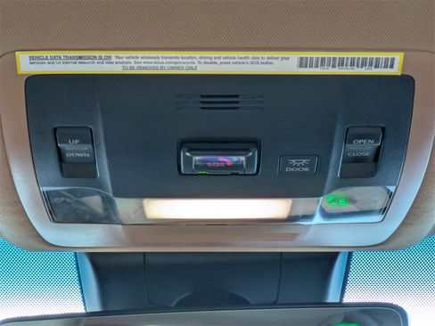 Used 2023 Lexus ES 350 w/ Accessory Package (Z2) image 23