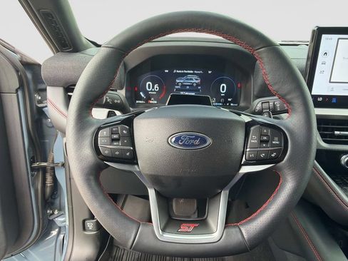 Used 2025 Ford Explorer ST w/ Sun And Sound Package AWD/4WD image 32
