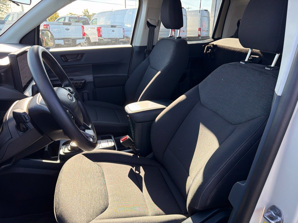 Used 2025 Ford Maverick XL w/ 4K Tow Package AWD/4WD image 9
