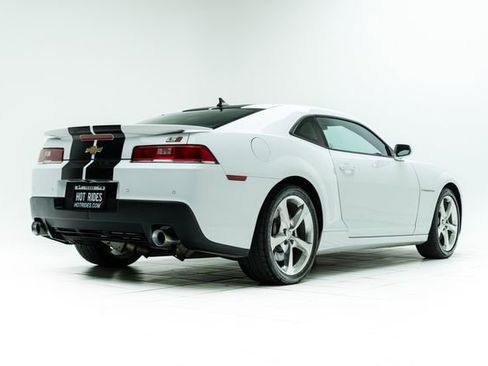 Used 2014 Chevrolet Camaro SS image 11