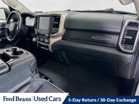 Used 2022 RAM 1500 Laramie AWD/4WD image 29