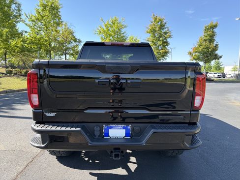 Used 2021 GMC Sierra 1500 Elevation AWD/4WD image 8