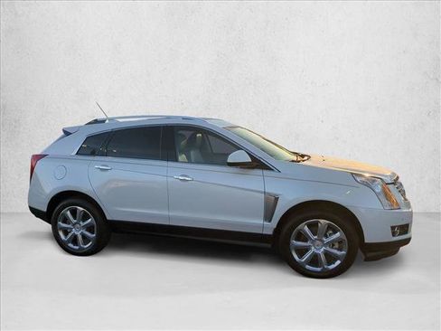 Used 2015 Cadillac SRX Premium FWD image 4