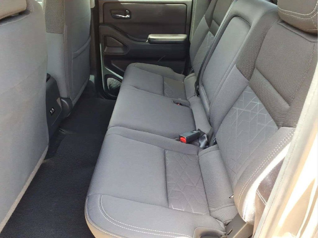 Certified 2026 Nissan Frontier SV RWD image 14