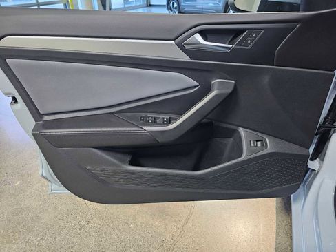 New 2026 Volkswagen Jetta SE image 21