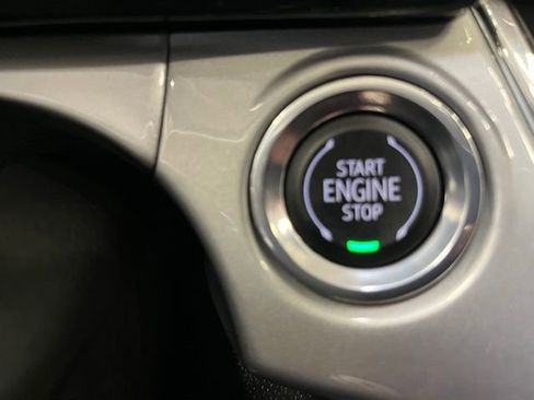 Used 2025 Chevrolet Trax LT image 15