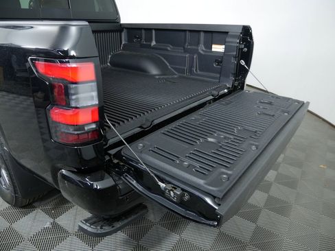 New 2026 Nissan Frontier SV w/ All-Weather Content Package AWD/4WD image 16