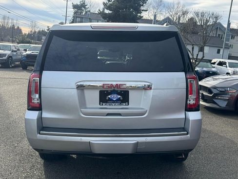 Used 2016 GMC Yukon Denali w/ Open Road Package image 5