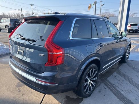 Certified 2023 Volvo XC90 B5 Plus image 6