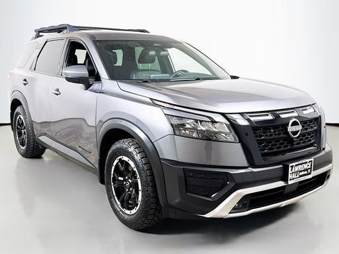 Used 2024 Nissan Pathfinder Rock Creek AWD/4WD image 3