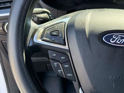 Used 2024 Ford Edge SEL w/ Sport Appearance Package AWD/4WD image 23