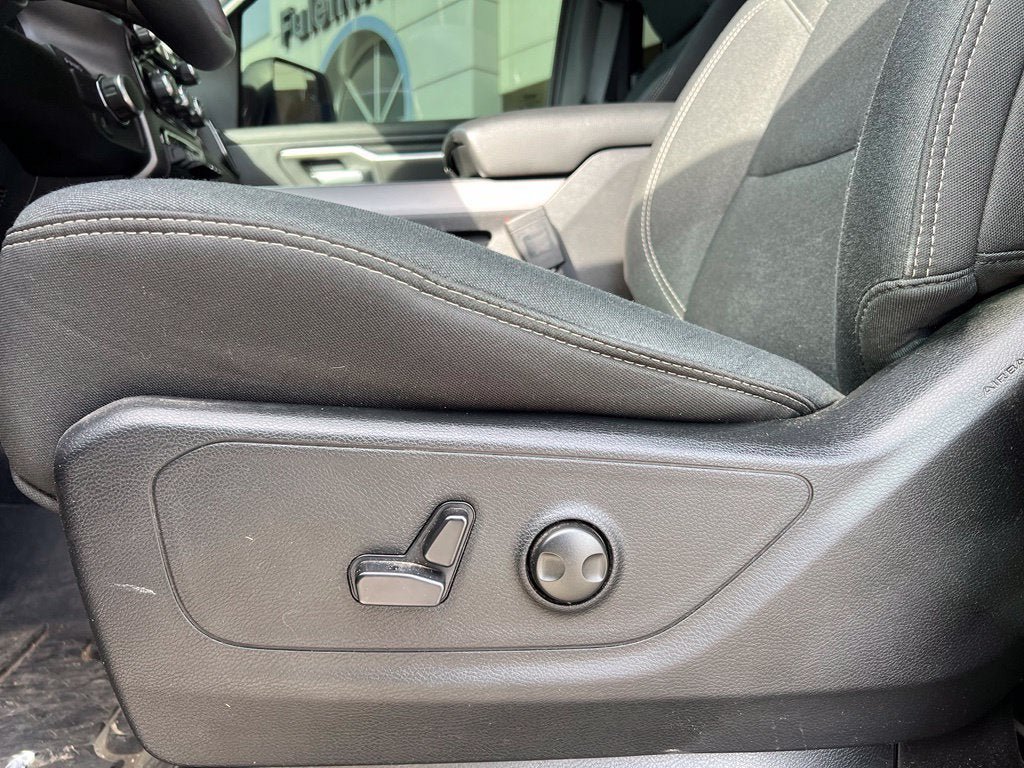 Used 2025 RAM 1500 Lone Star RWD image 11