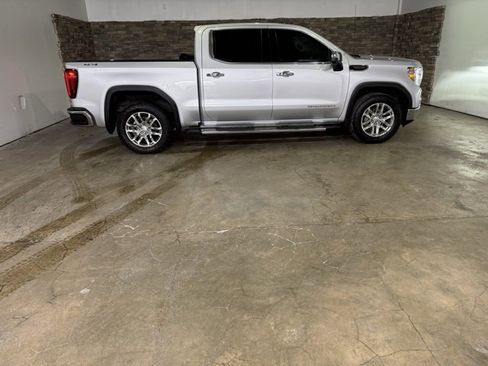 Used 2021 GMC Sierra 1500 SLT w/ SLT Premium Plus Package image 10