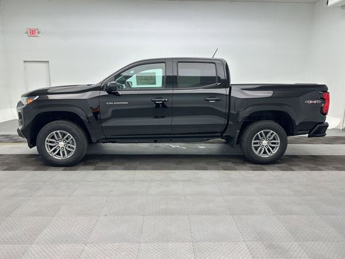 New 2026 Chevrolet Colorado LT AWD/4WD image 2