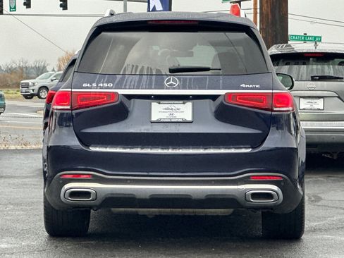 Used 2022 Mercedes-Benz GLS 450 4MATIC w/ AMG Line Exterior image 5