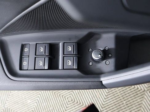 Used 2023 Audi A3 2.0T Premium w/ Convenience Package image 35