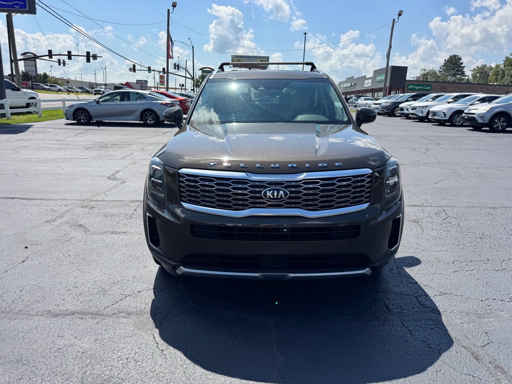 Used 2021 Kia Telluride EX w/ EX Premium Package FWD image 3