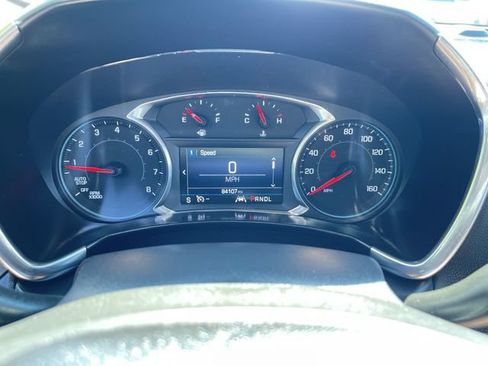Used 2020 Chevrolet Equinox LT w/ Sport Edition FWD image 12