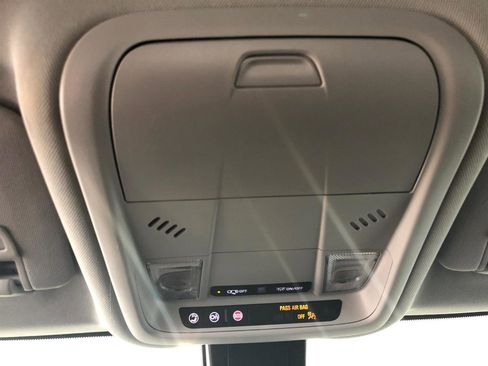 Used 2024 Chevrolet Equinox LT w/ LPO, Floor Liner Package image 19