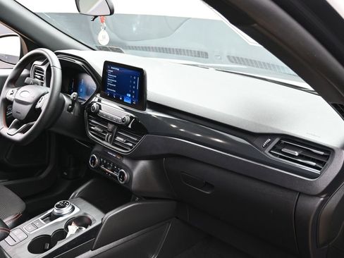 Used 2025 Ford Escape ST-Line image 45