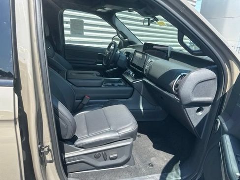 New 2027 Ford Expedition Platinum w/ Stealth Performance Package AWD/4WD image 33