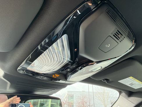 New 2026 BMW X5 xDrive40i w/ M Sport Package image 38