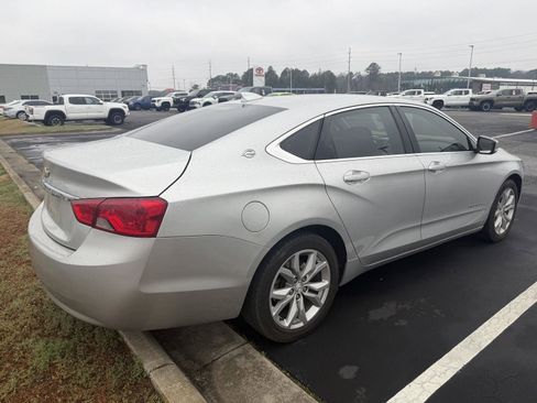Used 2018 Chevrolet Impala LT image 6