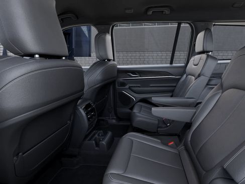 New 2026 Jeep Grand Cherokee L Limited image 23
