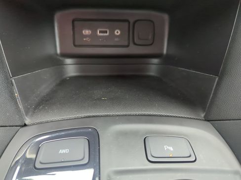 Certified 2024 Chevrolet Equinox RS image 27