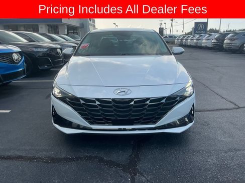 Used 2023 Hyundai Elantra Limited FWD image 7