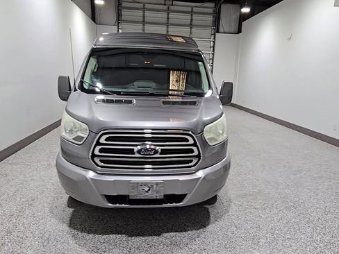 Used 2015 Ford Transit 150 130 Low Roof w/ Exterior Upgrade Package RWD image 6