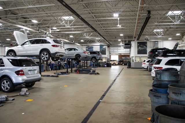 Used 2019 Mercedes-Benz GLS 450 4MATIC image 36
