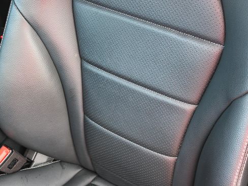 Used 2022 Mercedes-Benz GLC 300 image 23